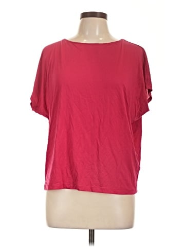 Uniqlo Short Sleeve T-Shirt (view 1)