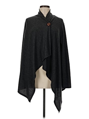 Bobeau Poncho (view 1)