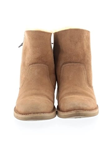 Ugg Ankle Boots (view 2)