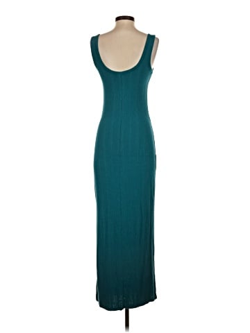 Old Navy Casual Dress (view 2)