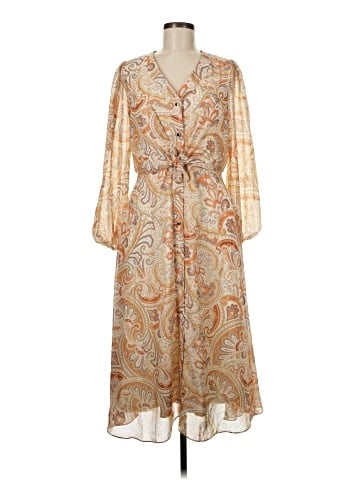 Julia Jordan Casual Dress (view 1)