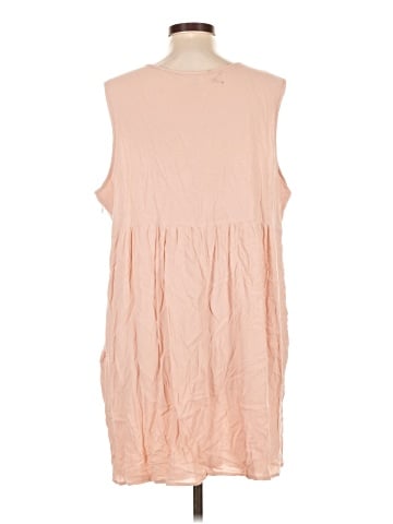 Old Navy Casual Dress (view 2)