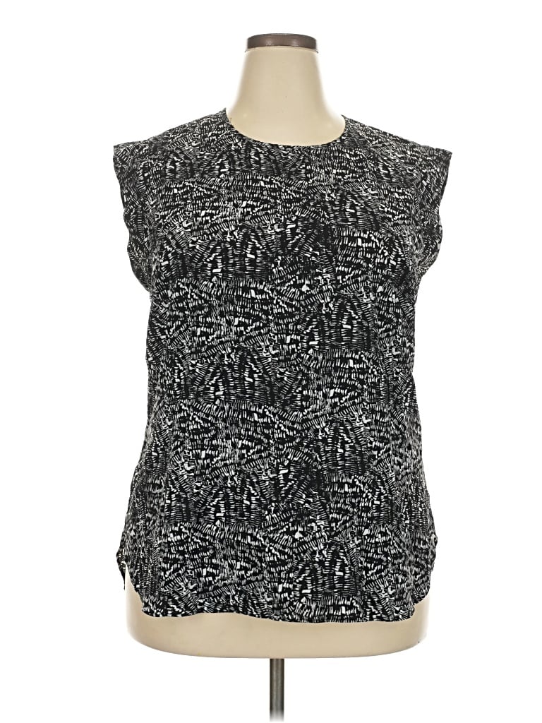 Pre-owned Jaclyn Smith Sleeveless Blouse In Black
