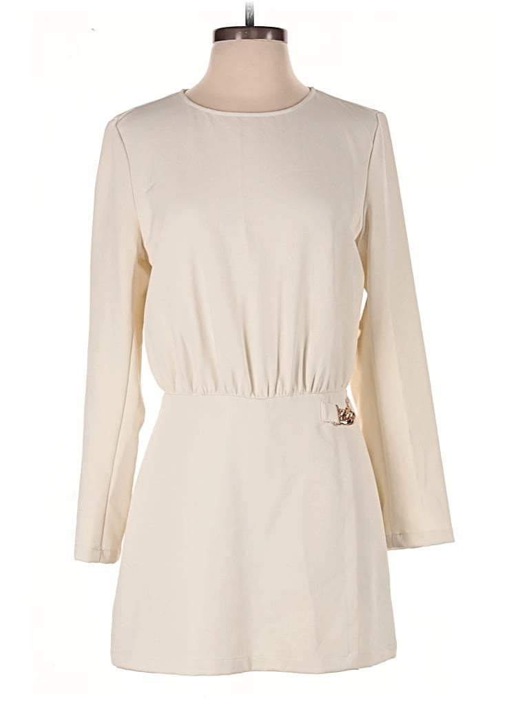 Pre-owned Zara Romper In Ivory