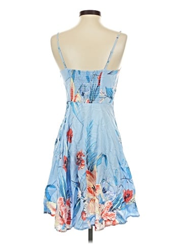 Old Navy Casual Dress (view 2)