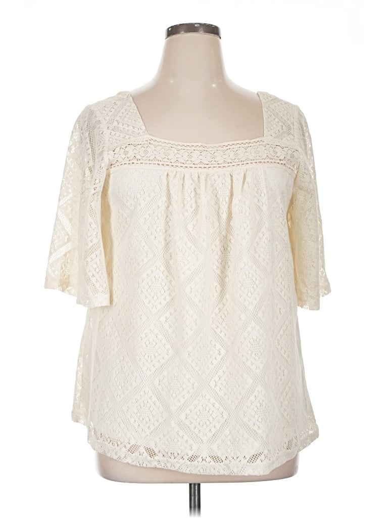 Pre-owned Weekend Suzanne Betro 3/4 Sleeve Blouse In Ivory