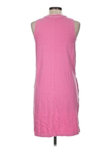 Old Navy Casual Dress (view 2)