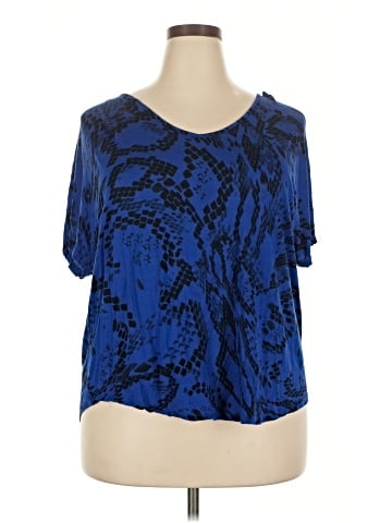Eyeshadow Short Sleeve Blouse (view 1)