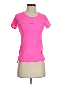Nike Active T-Shirt (view 1)