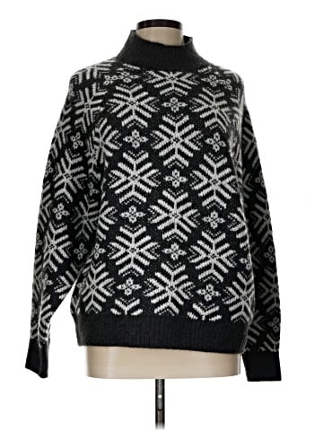 Old Navy Pullover Sweater (view 1)
