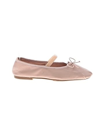 Zara Flats (view 1)