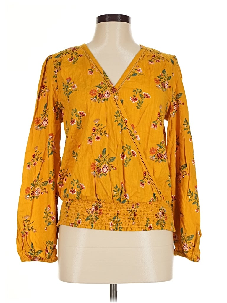Pre-owned St. John's Bay Long Sleeve Blouse In Yellow