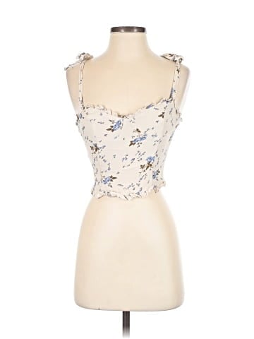 ASTR The Label Sleeveless Top (view 1)