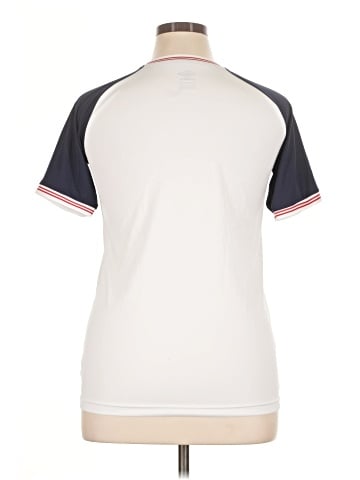 Umbro Short Sleeve T-Shirt (view 2)