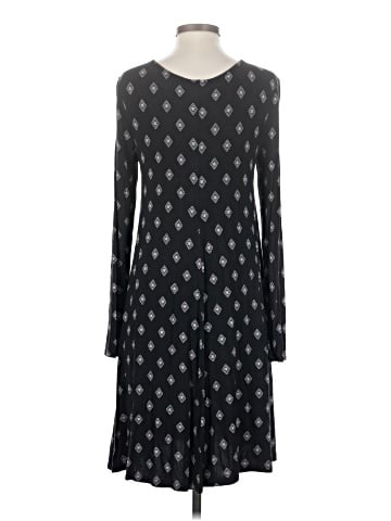 Old Navy Casual Dress (view 2)