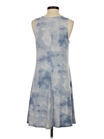 Old Navy Casual Dress (view 2)