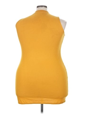 No Boundaries Casual Dress (view 2)
