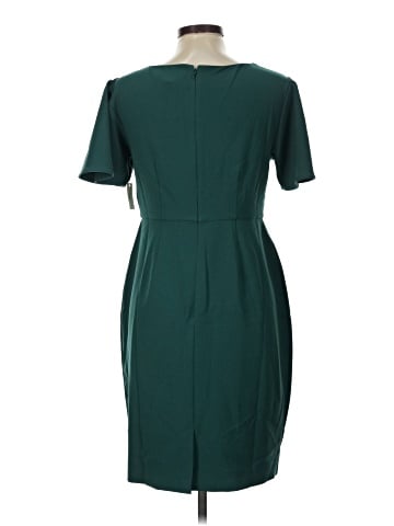 Lark & Ro Casual Dress (view 2)
