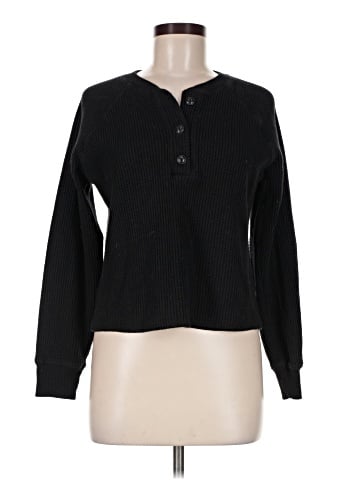 Old Navy Pullover Sweater (view 1)