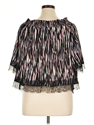 Jennifer Lopez Short Sleeve Blouse (view 2)