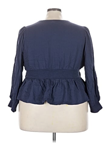 Old Navy 3/4 Sleeve Blouse (view 2)