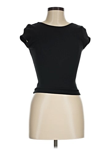American Eagle Outfitters Sleeveless T-Shirt (view 1)