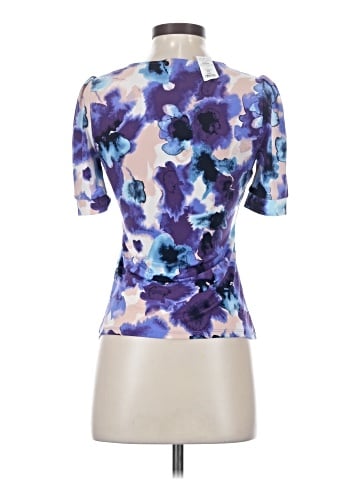 White House Black Market Outlet Short Sleeve T-Shirt (view 2)