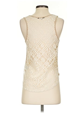 Miss Me Sleeveless Top (view 2)