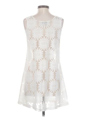 Porto Cruz Sleeveless Top (view 2)