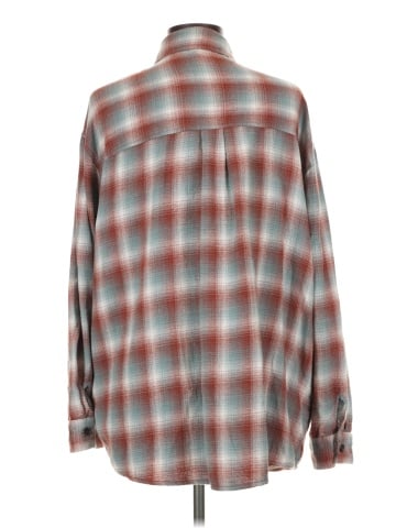 Wild Fable Long Sleeve Button-Down Shirt (view 2)