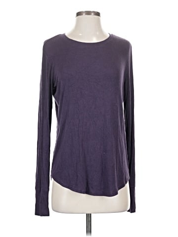 Athleta Long Sleeve T-Shirt (view 1)