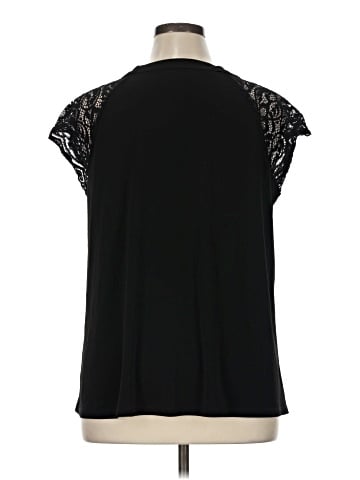 Torrid Short Sleeve Top (view 2)