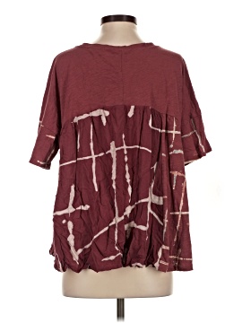 Akemi + Kin Short Sleeve Blouse (view 2)