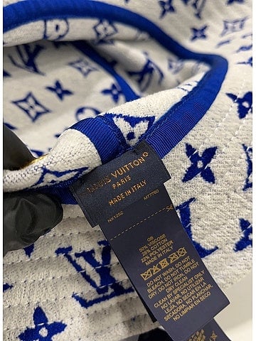 Louis Vuitton Terry Cloth LV Match Chapeau Bucket Hat (view 2)