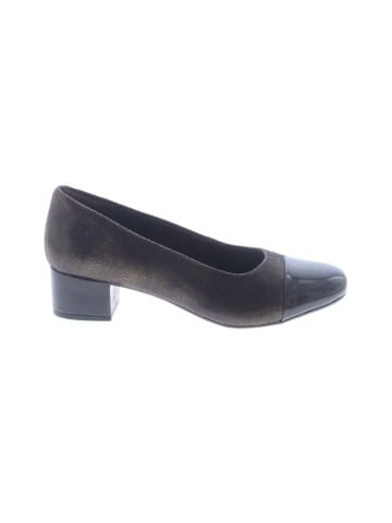 Clarks Heels (view 1)