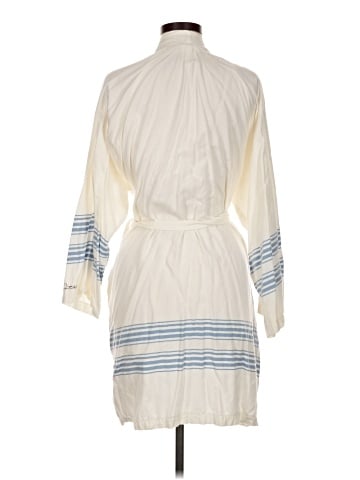 Cuyana Cardigan (view 2)