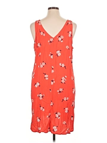 Old Navy Casual Dress (view 2)