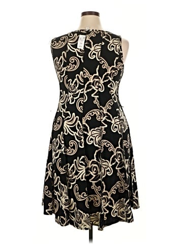 Avenue Cocktail Dress (view 2)