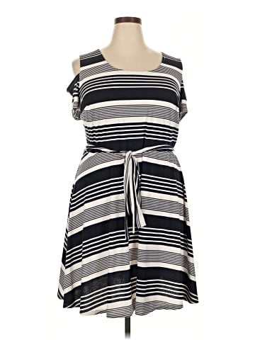 Unbranded Casual Dress (view 1)
