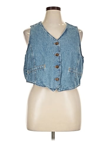 Old Navy Sleeveless Button-Down Shirt (view 1)