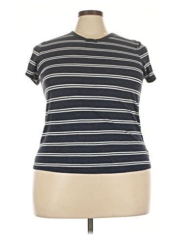Time and Tru Short Sleeve T-Shirt (view 1)