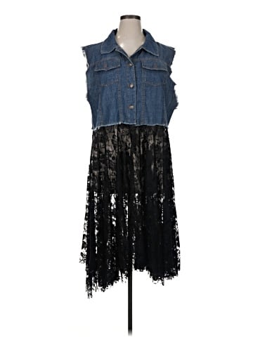 Angel Heart Boutique Casual Dress (view 1)