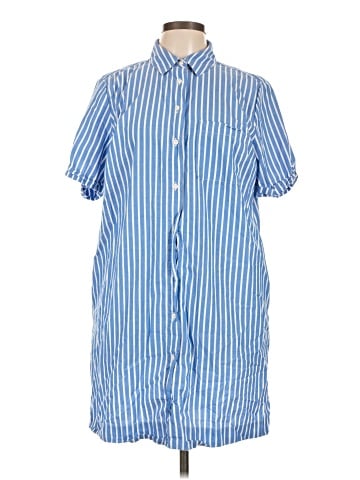Old Navy Casual Dress (view 1)