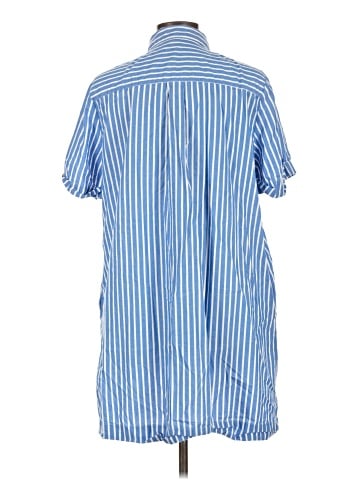 Old Navy Casual Dress (view 2)