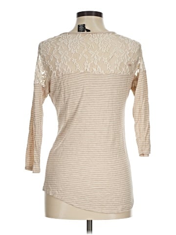 Ultra Flirt 3/4 Sleeve Top (view 2)