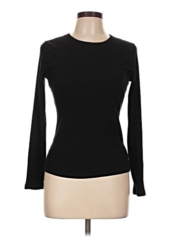 Old Navy Long Sleeve T-Shirt (view 1)