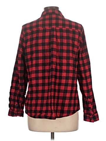 Croft & Barrow Long Sleeve Button-Down Shirt (view 2)