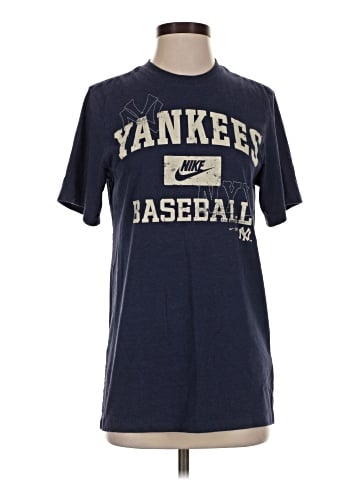 Nike Short Sleeve T-Shirt (view 1)