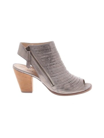 Paul Green Heels (view 1)