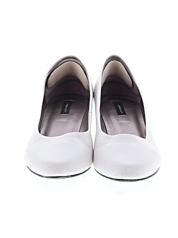 Array Heels (view 2)
